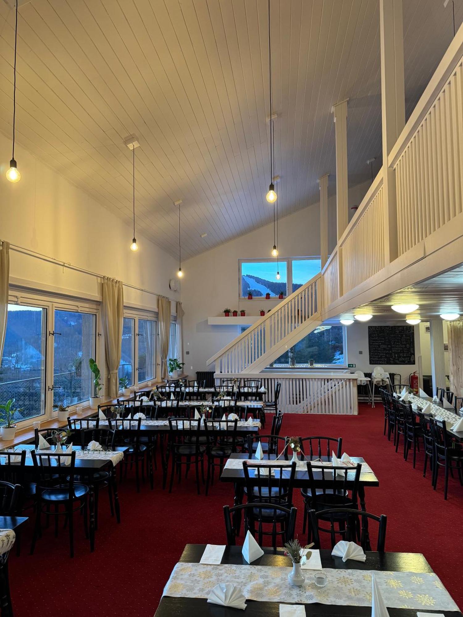 Hotel Horní Pramen Špindlerŭv Mlýn Buitenkant foto